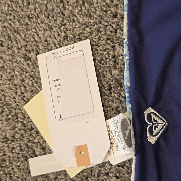 NWT Roxy Blue and White Paisley Bikini Bottom Swim - Picture 2 of 4